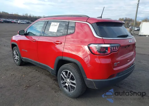 2018 Jeep Compass Latitude 4X4 from USA, damaged, VIN 3C4NJDBB9JT264783